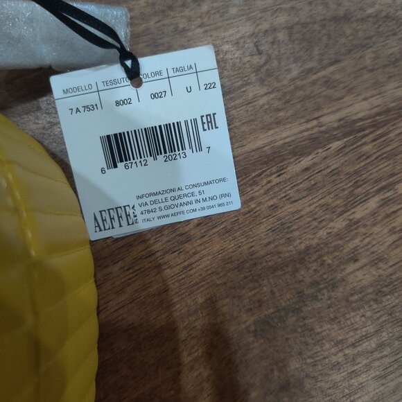 MOSCHINO Leather Biker Jacket Heart Handbag new $1727.00 - Picture 5 of 5